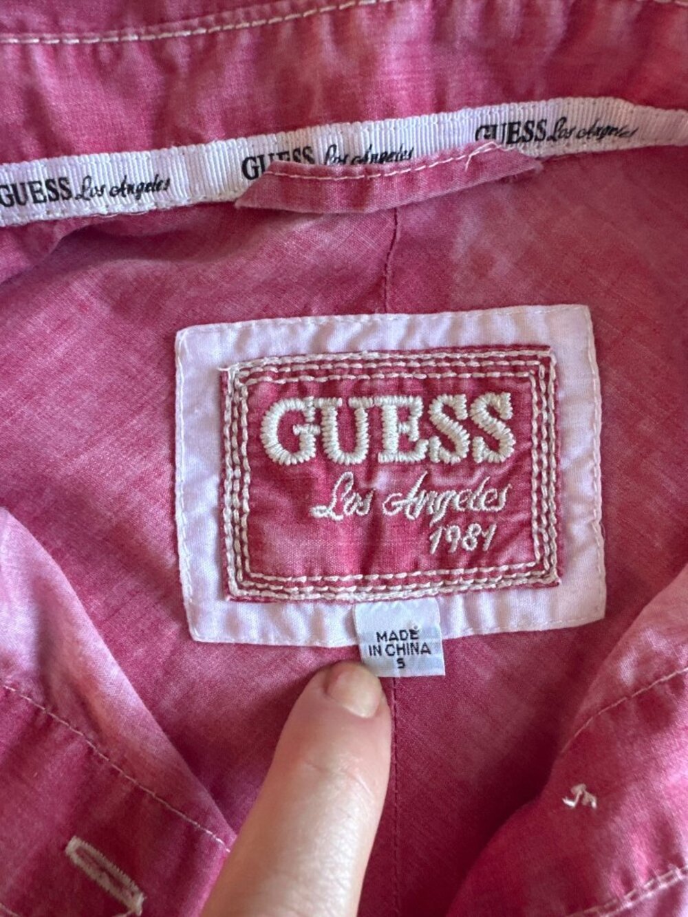 Guess Womens Pink Long Sleeve Button-Up Shirt Size S - Picture 8 of 10